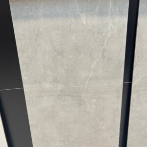 24x48(Pallet)0111 Royal armani silver 24x48 polish